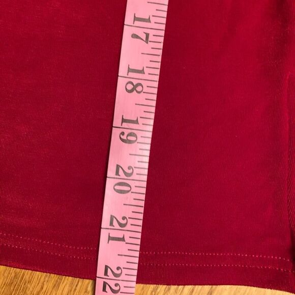 Young at Heart ❤️ Red v-neck Top - Picture 3 of 7